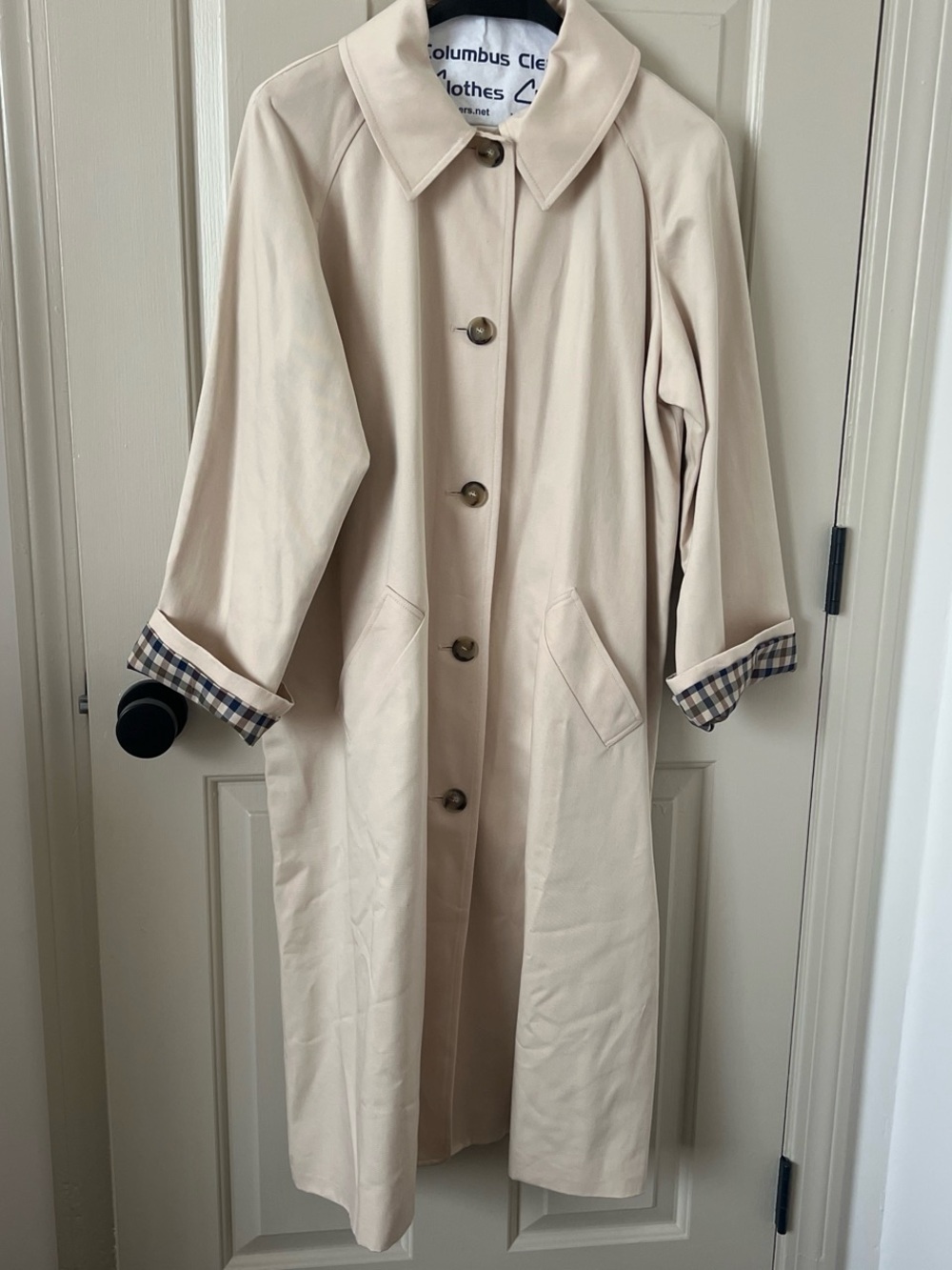 Sezane Clyde Trench in Ecru - Picture 2 of 3